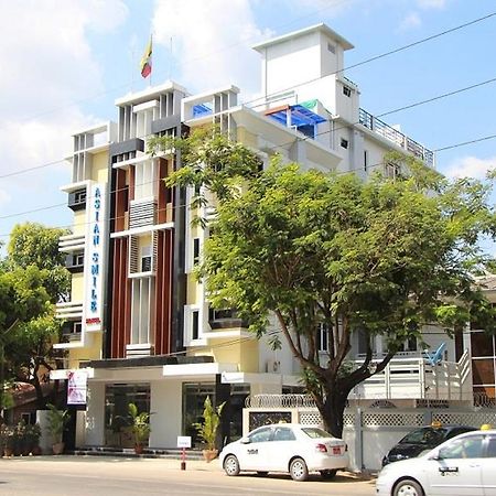 Asian Smile Hotel Rangoon Eksteriør billede