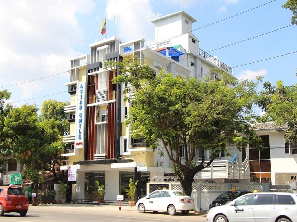 Asian Smile Hotel Rangoon Eksteriør billede