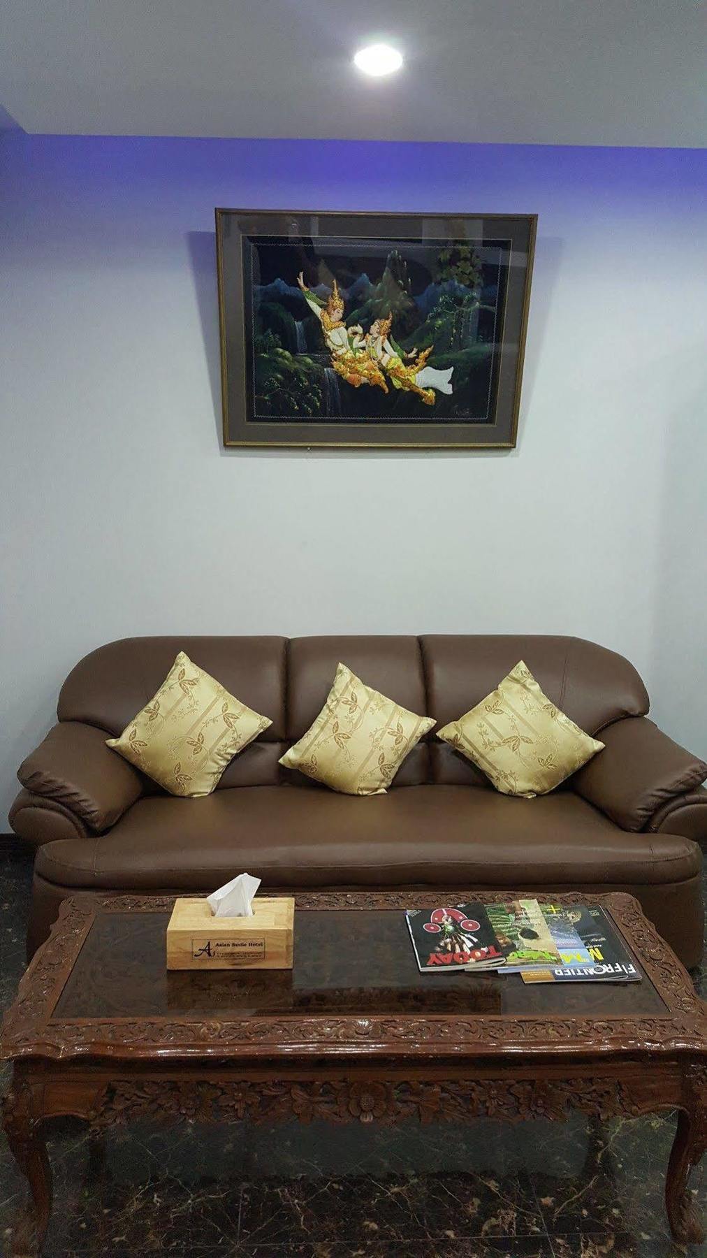 Asian Smile Hotel Rangoon Eksteriør billede