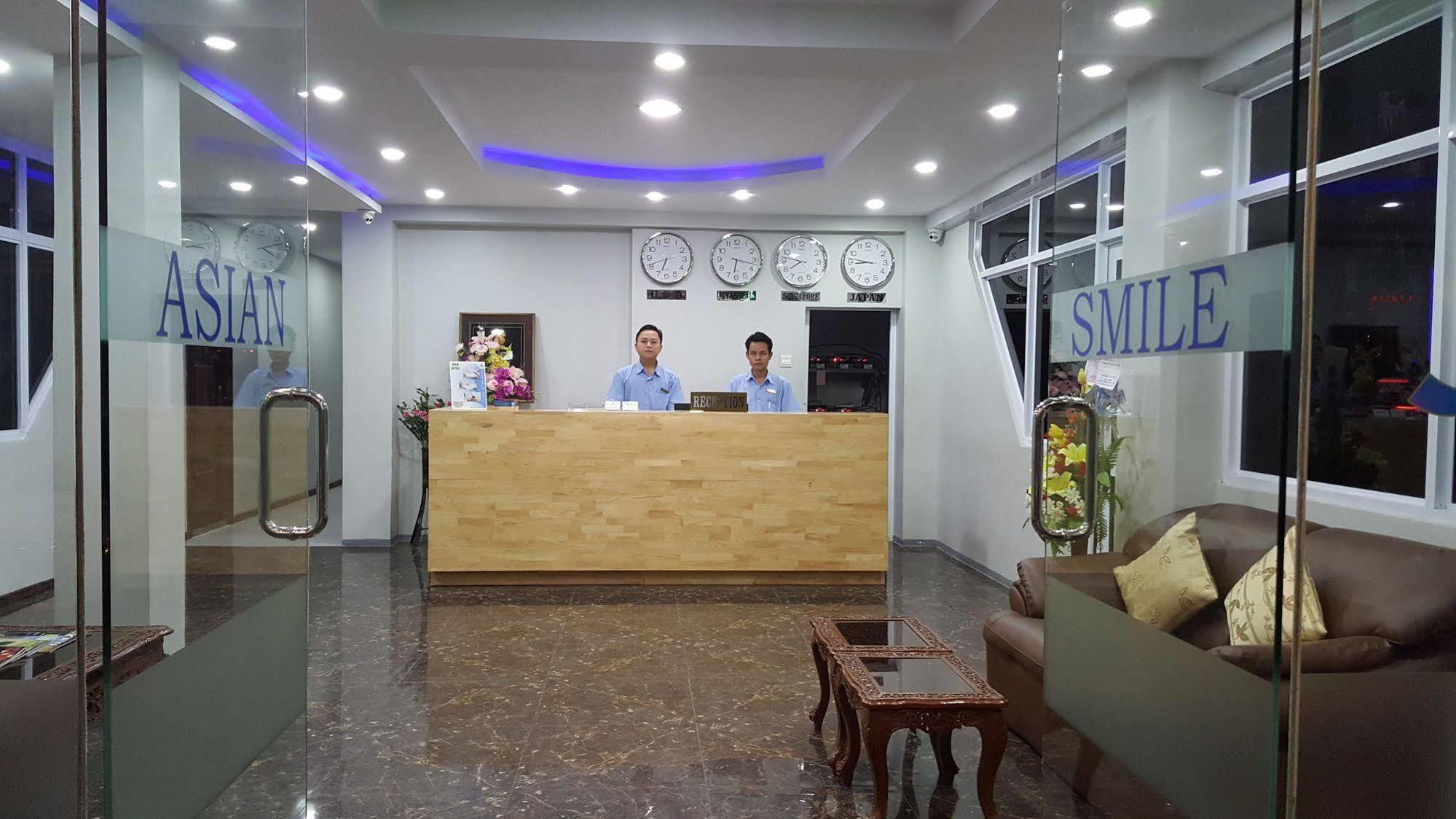 Asian Smile Hotel Rangoon Eksteriør billede
